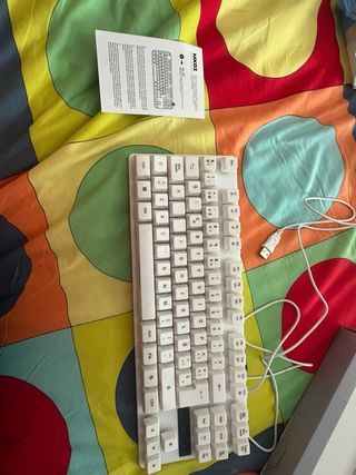 Teclado Mars Gaming MK02 TKL RGB