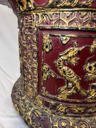 Pedestal chino dragón y fénix