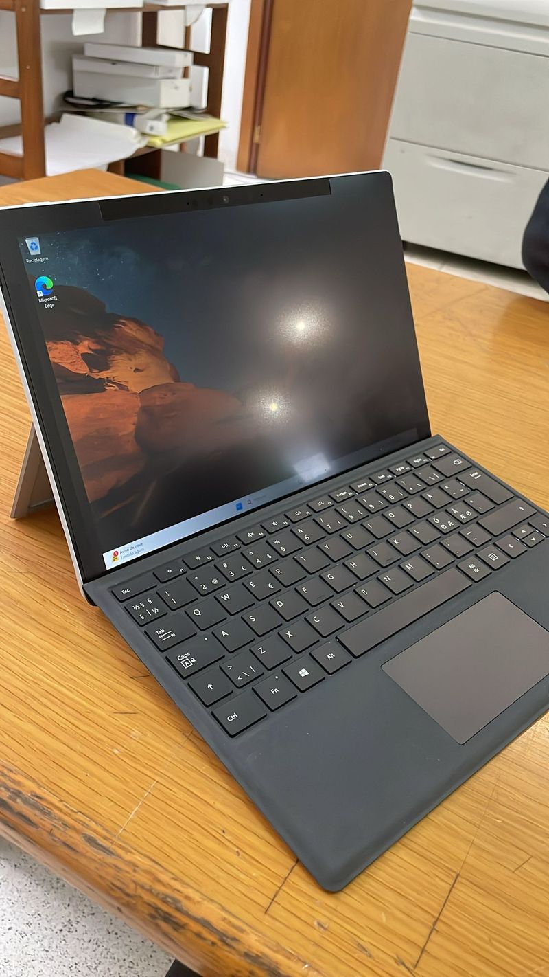 Microsoft Surface Pro 7 Plus afbeelding 2