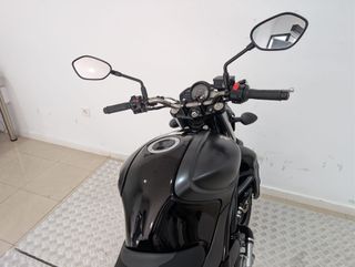 SUZUKI GLADIUS 650