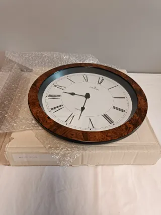 Reloj de pared JUNGHANS