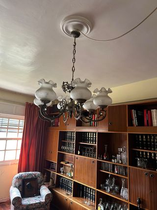 Lámpara de techo metal y cristal. Precio/lampara