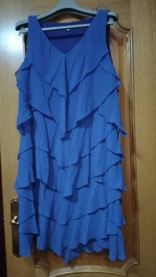 Vestido fiesta azul volantes sin mangas