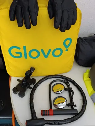 Mochila Glovo Negra y Amarilla