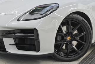 Porsche Panamera 4 2024