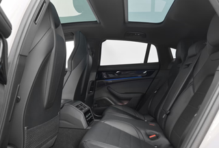 Porsche Panamera 4 2024