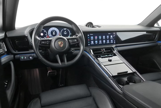 Porsche Panamera 4 2024
