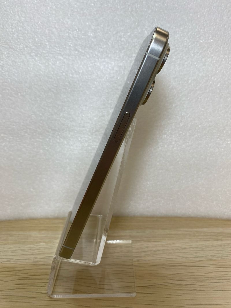 iPhone 15 Pro Max 512GB Blanco afbeelding 4