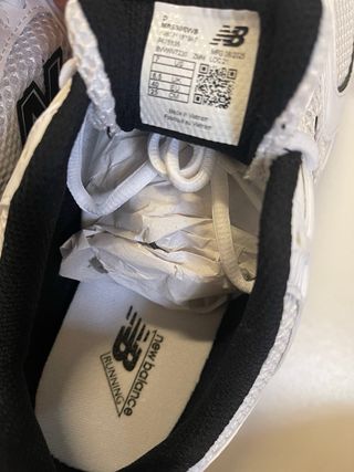 New Balance 530 bianche/nere taglia 40