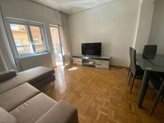 Piso en alquiler en Garrido Sur - Estación Sur en Salamanca