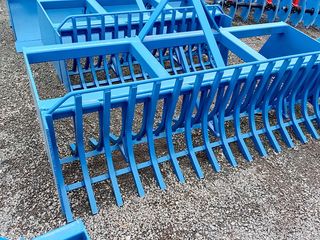 TRAÍLLA DESPEDREGADORA 2.20M NUEVA