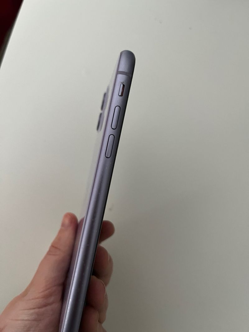 iPhone 11 Morado 128GB afbeelding 4