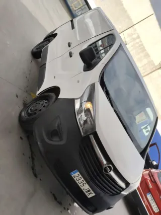 Opel Vivaro 2015