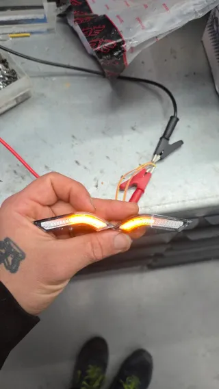 Intermitentes LED para retrovisores tipo aleron