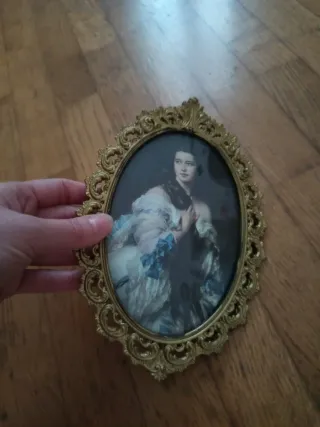 Quadro vintage con cornice dorata