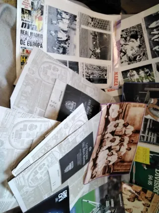 Lote de revistas y libros de fútbol