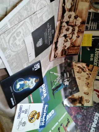 Lote de revistas y libros de fútbol