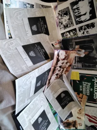 Lote de revistas y libros de fútbol