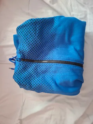 Bolsa entera de ropa, pantalones, suaderas