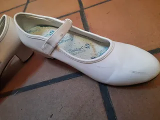 Zapatos Flamenco El Rocío Blancos Talla 41