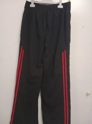 Pantalón deportivo negro talla XL