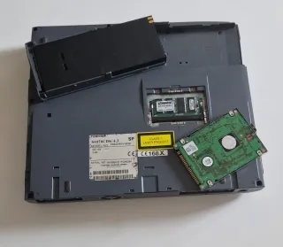 Toshiba Satellite 4070CDS + Accesorios