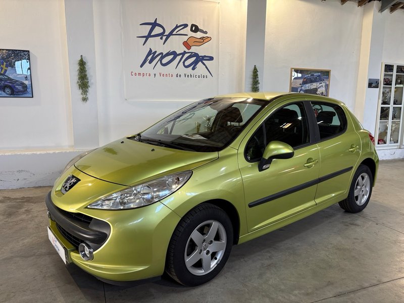 PEUGEOT 207 1.4i 95cv – CLIMATIZADOR – ETIQUETA C - foto 1