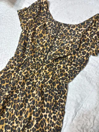 Vestido estampado animal print