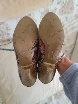 Patricia Miller - Piel Serpiente - Talla 38 España