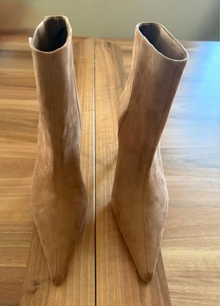 Stivaletti beige scuro effetto camoscio