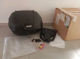 Baúl keyless 52L moto piaggio Negro