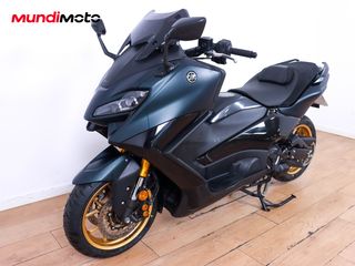 YAMAHA T-MAX 560 TECH MAX