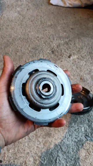 Campana con pacco frizione Vespa PK I dischi nuovi