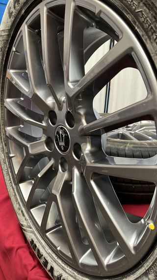 Llantas Maserati Grecale 235/55R19 4 unidades