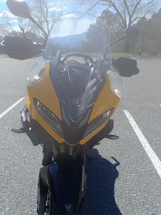 Triumph Tiger Sport 800 Amarilla