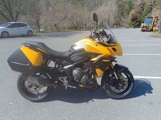 Triumph Tiger Sport 800 Amarilla