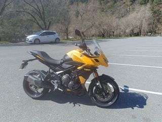 Triumph Tiger Sport 800 Amarilla