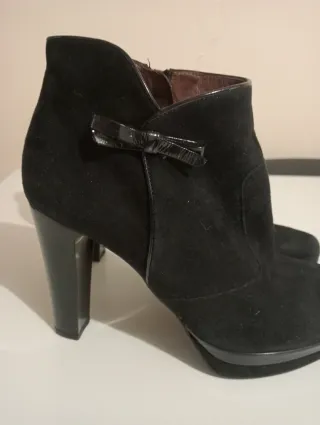 Botines elegantes negros