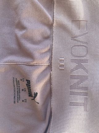 Abbigliamento sportivo da donna