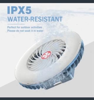 Ventilador colgante azul y blanco