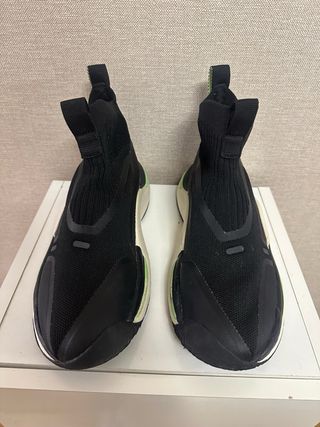 Zapatillas Calcetines Zara Negras NEGOCIABLES