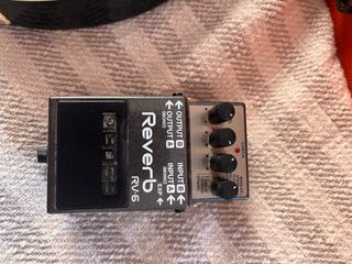 Epiphone Les Paul Standard Guitarra, ampli y pedal