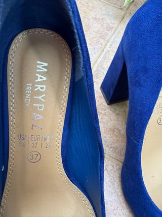 Zapatos tacón azul Marypaz