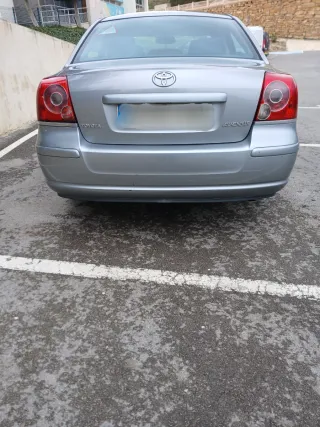 Toyota Avensis 2008