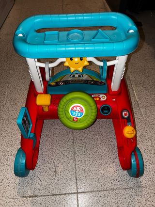 Mesa infantil Chicco y correpasillos Fisher Price