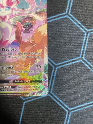 Sylveon VMAX 212/203 Carta Pokémon
