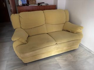 Sofá 3 plazas 100€, 2 plazas 80€