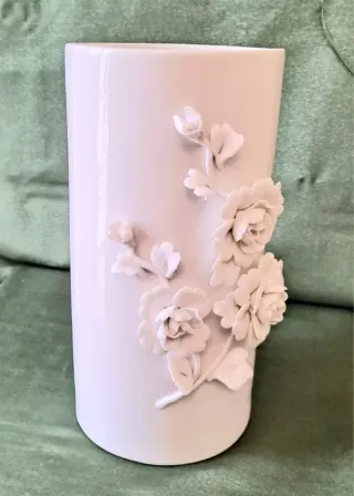 Jarrón porcelana blanco flores 3D