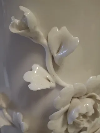 Jarrón porcelana blanco flores 3D