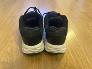 Zapatillas Nike Running Mujer Negras Blancas